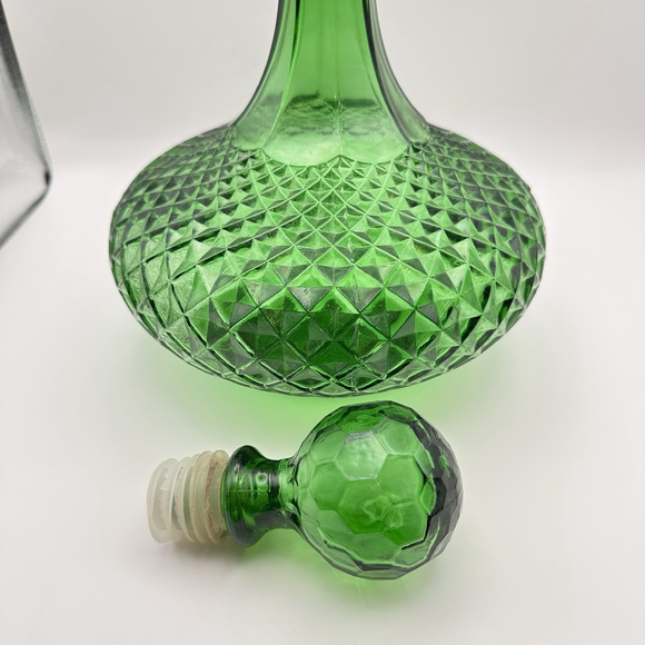 MCM Italian Diamond-Cut LARGE Sized Genie Bottle Decanter & Glasses Set Of 3 - Picture 9 of 9
